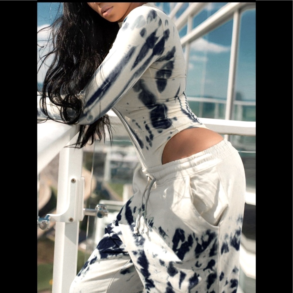 Comfy sexy Tie Dye Long Sleeve Bodysuit & Drawstring Jogger W/Legging Pants set